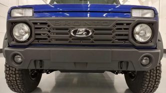 LADA NIVA Bronto